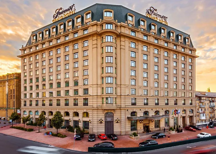 Fairmont Grand KyivГотель